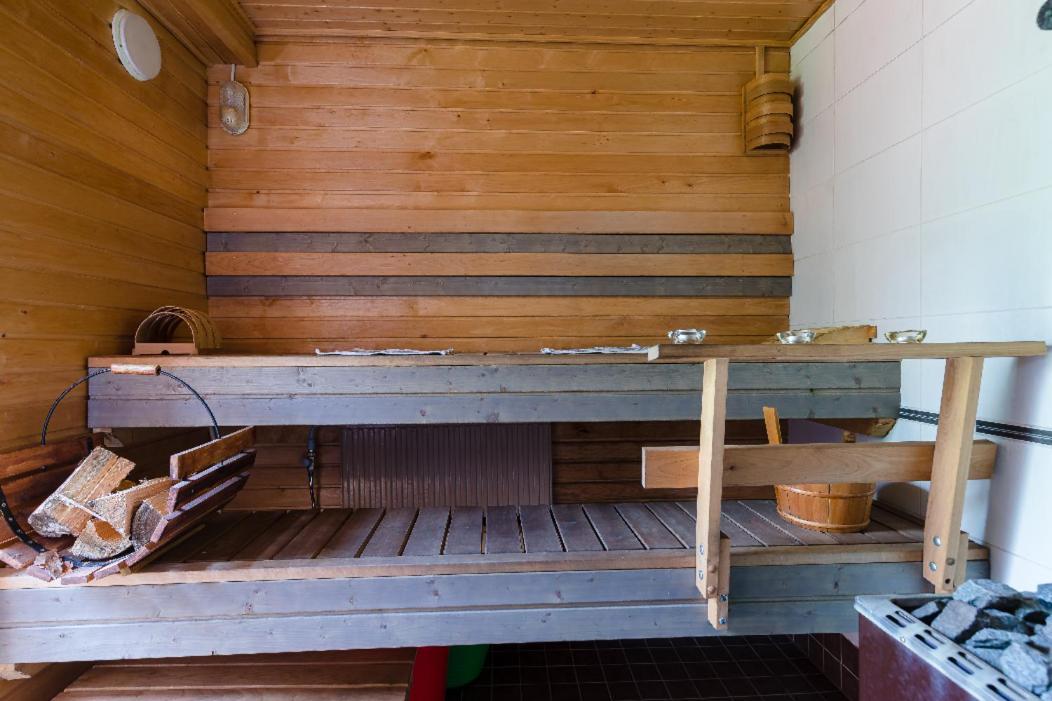 Poppelstrand Nuuksio, Pet Friendly Guest Apartment Eksteriør billede