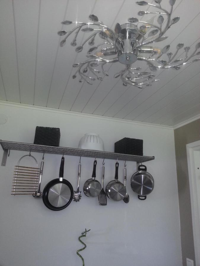 Poppelstrand Nuuksio, Pet Friendly Guest Apartment Eksteriør billede