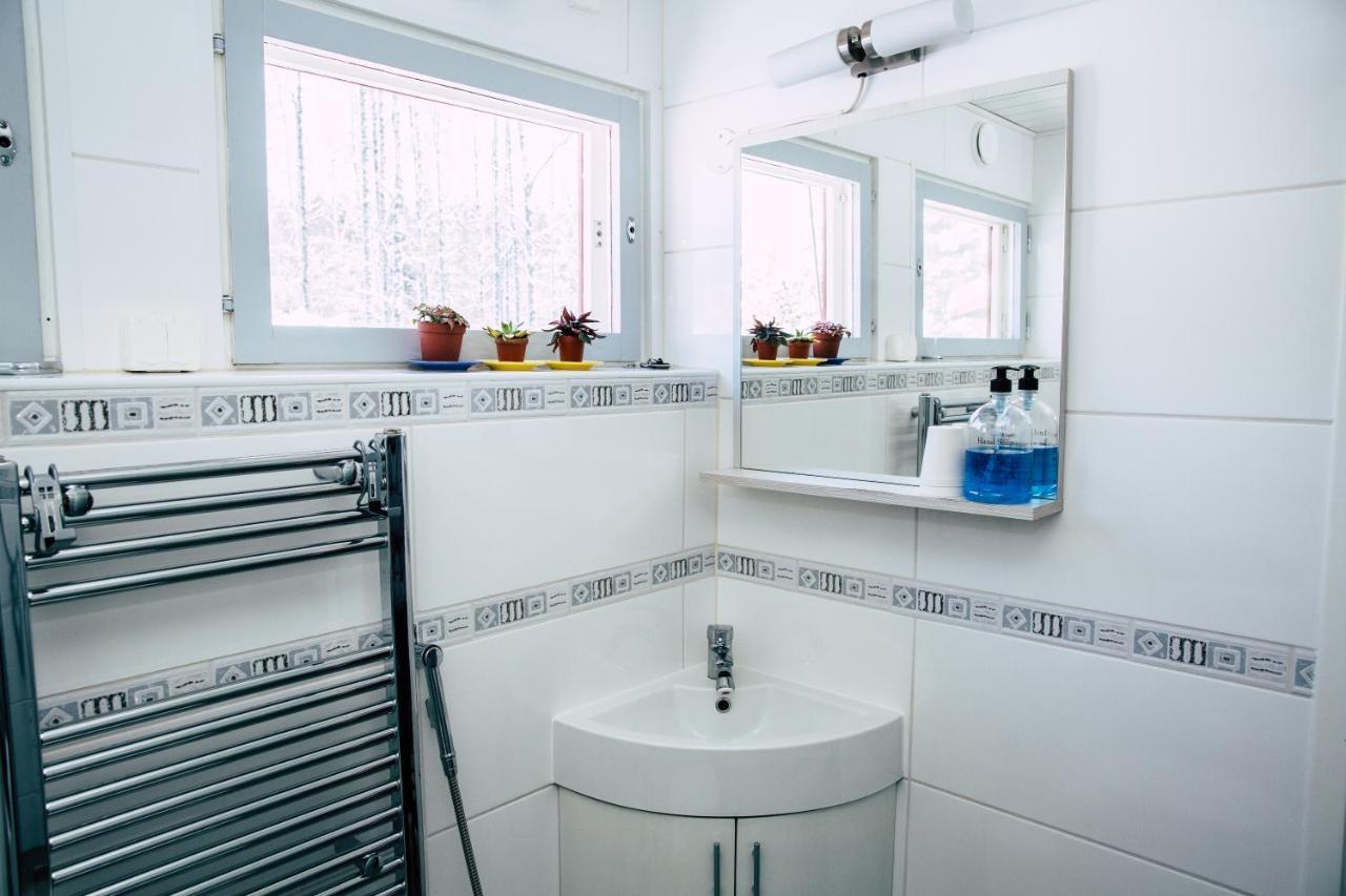 Poppelstrand Nuuksio, Pet Friendly Guest Apartment Eksteriør billede